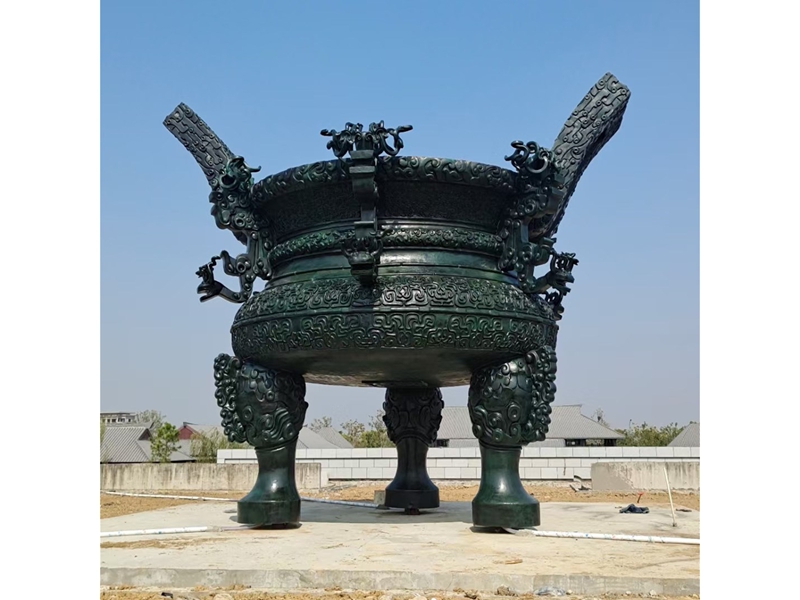 ระฆังสำริดและภาชนะติง